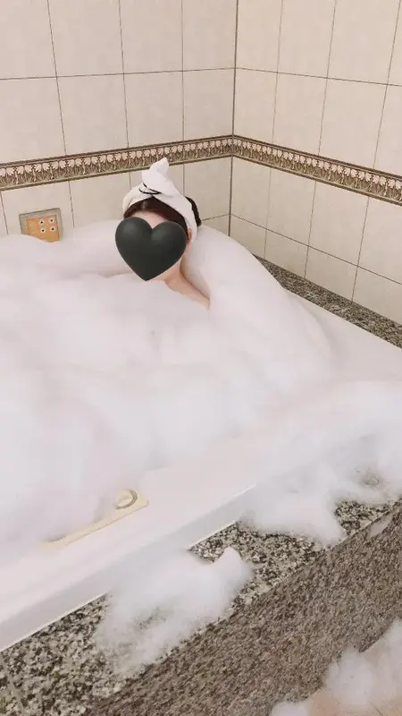 写メ日記 いおり 3/20(金) 00:41