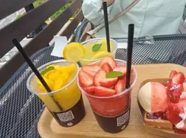 写メ日記 山中瞳 5/16(土) 22:46