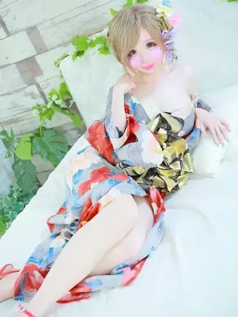 梶本REINA(ニューハーフ)