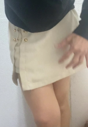 出勤パンチラ(13968) 花村まどか (五十路マダム 三重松阪店)