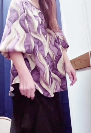 出勤パンチラ(15002) 栗田優里 (五十路マダム 三重松阪店)