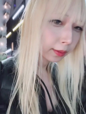 女の子動画(8514) メル (ベアトリス)